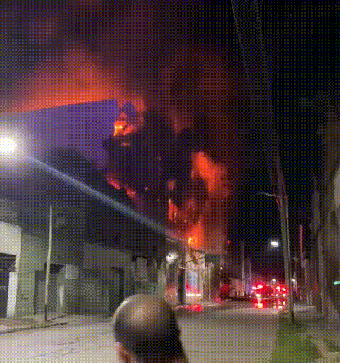 El edificio de Avellaneda se derrumbó El edificio de Avellaneda se derrumbó