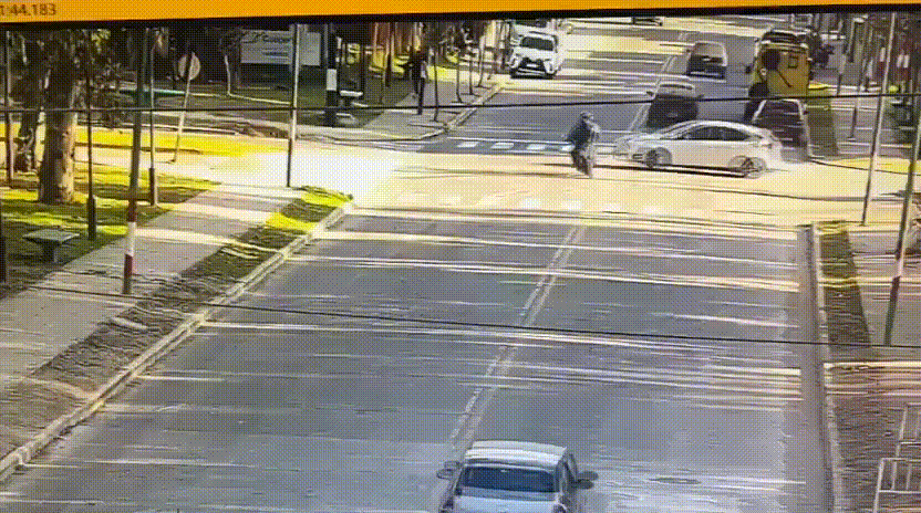 un hombre atropello a un motociclista en ensenada un hombre atropello a un motociclista en ensenada