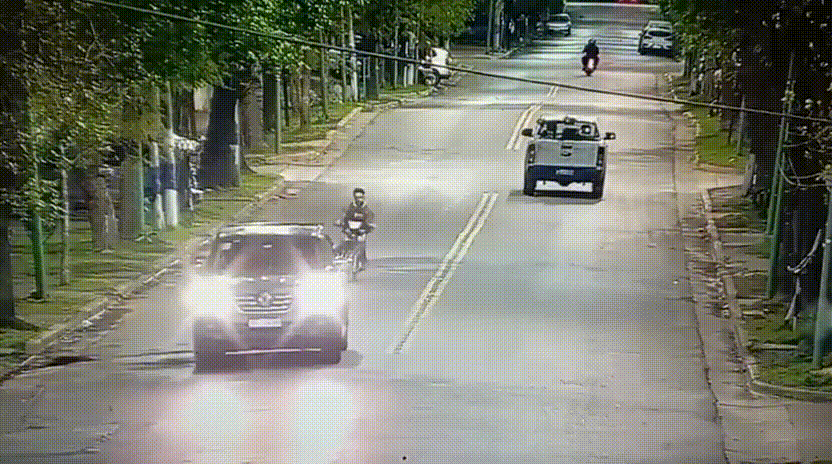 Las cámaras registraron el momento previo al impacto en Ensenada Las cámaras registraron el momento previo al impacto en Ensenada