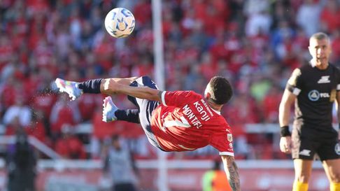 el golazo que hizo historia: montiel se impuso a las estrellas del futbol mundial y gano el puskas el golazo que hizo historia: montiel se impuso a las estrellas del futbol mundial y gano el puskas