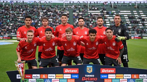 Estudiantes se desconectó en el complemento y terminó perdiendo en el Sur Estudiantes se desconectó en el complemento y terminó perdiendo en el Sur