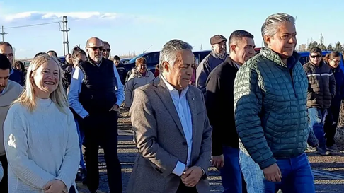 Alfredo Cornejo y Rolando Figueroa, gobernador de Neuquén, recorrieron Malargüe y la zona de Pata Mora después de ser electos en 2023. Alfredo Cornejo y Rolando Figueroa, gobernador de Neuquén, recorrieron Malargüe y la zona de Pata Mora después de ser electos en 2023.