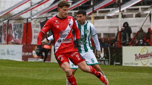 Los equipos mendocinos tuvieron un fin de semana para el olvido. Los equipos mendocinos tuvieron un fin de semana para el olvido.