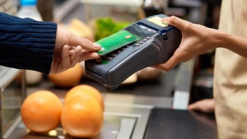 6,2 millones de argentinos se endeudan para llegar a fin de mes 6,2 millones de argentinos se endeudan para llegar a fin de mes