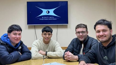 Los alumnos que idearon el proyecto. Los alumnos que idearon el proyecto.