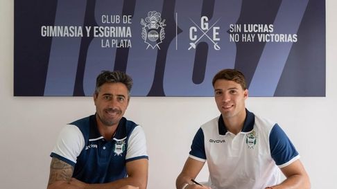 Manuel Panaro extendió su vínculo como futbolista de Gimnasia hasta diciembre del 2027 Manuel Panaro extendió su vínculo como futbolista de Gimnasia hasta diciembre del 2027