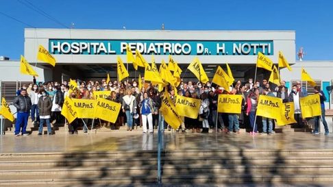 Profesionales de la salud aceptaron la propuesta, pero siguen en alerta. Profesionales de la salud aceptaron la propuesta, pero siguen en alerta.