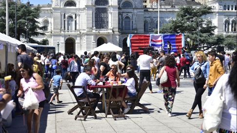 la comunidad paraguaya de la plata celebrara el 214° aniversario de su independencia la comunidad paraguaya de la plata celebrara el 214° aniversario de su independencia