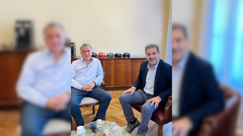 El armador bonaerense de LLA recibió al hombre del PRO en su despacho El armador bonaerense de LLA recibió al hombre del PRO en su despacho