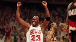 Michael Jordan reapareció con una fuerte crítica a las estrellas actuales. Michael Jordan reapareció con una fuerte crítica a las estrellas actuales.