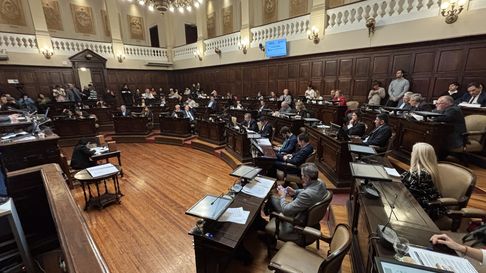 La Cámara de Diputados podría tratar el miércoles la modificación al Código de Contravenciones. La Cámara de Diputados podría tratar el miércoles la modificación al Código de Contravenciones.