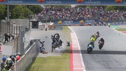 El brutal accidente de Márquez en el MotoGP. El brutal accidente de Márquez en el MotoGP.