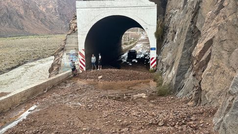 alta montana: aseguran que los 11 kilometros de aludes son ineditos y como avanza el operativo alta montana: aseguran que los 11 kilometros de aludes son ineditos y como avanza el operativo