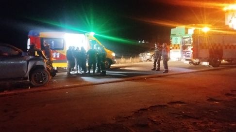 Servicios de Emergencia acudieron al lugar del accidente Servicios de Emergencia acudieron al lugar del accidente