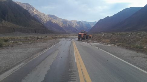 La Ruta 7, transitable tras el despeje de aludes. La Ruta 7, transitable tras el despeje de aludes.
