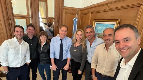 Adorni se prepara para un miércoles maratónico en Diputados Adorni se prepara para un miércoles maratónico en Diputados