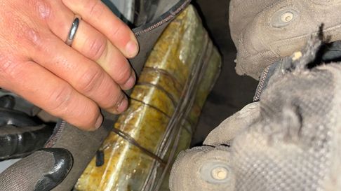 Cocaina decomisada vinculada al taxista detenido. Cocaina decomisada vinculada al taxista detenido.