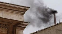 El anuncio Habemus Papam no sólo tiene importancia litúrgica por la elección de un nuevo papa para los católicos, sino también política, histórica y mediática.