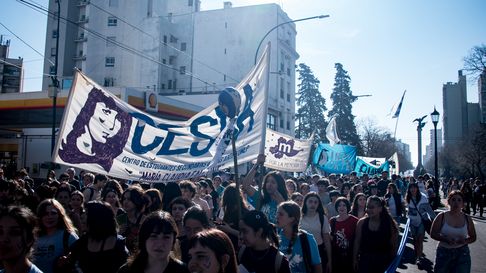 masiva marcha en la plata a 49 anos de la noche de los lapices masiva marcha en la plata a 49 anos de la noche de los lapices