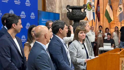 El PRO no acompañará el polémico artículo 44 que reduce los salarios en caso de enfermedad El PRO no acompañará el polémico artículo 44 que reduce los salarios en caso de enfermedad