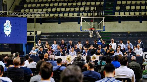 Ya son cuatro las renuncias confirmadas en la Comisión Directiva de Gimnasia Ya son cuatro las renuncias confirmadas en la Comisión Directiva de Gimnasia