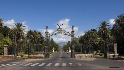 El parque General San Martín será sede de la maratón. El parque General San Martín será sede de la maratón.