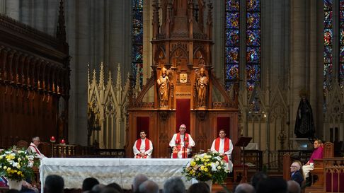Monseñor Carrara encabezó el Tedeum en la Catedral de La Plata Monseñor Carrara encabezó el Tedeum en la Catedral de La Plata