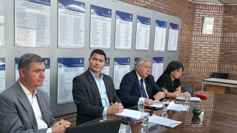 El órgano de control tiene a su cargo, entre otras cosas, las declaraciones juradas de los funcionarios de los distintos poderes. El órgano de control tiene a su cargo, entre otras cosas, las declaraciones juradas de los funcionarios de los distintos poderes.