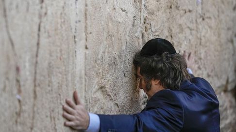 Antisemitismo: Uruguay encabeza la lista regional con mayor porcentaje de mensajes discriminatorios, y X, Facebook y YouTube son las plataformas con más publicaciones antisemitas, de acuerdo con un informe basado en inteligencia artificial. Antisemitismo: Uruguay encabeza la lista regional con mayor porcentaje de mensajes discriminatorios, y X, Facebook y YouTube son las plataformas con más publicaciones antisemitas, de acuerdo con un informe basado en inteligencia artificial.