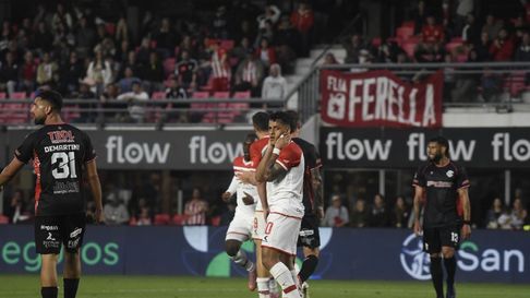 Tiago Palacios, después del insólito gol lícito anulado a Estudiantes Tiago Palacios, después del insólito gol lícito anulado a Estudiantes