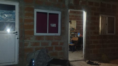 Un conflicto familiar terminó con tres heridos en City Bell. Un conflicto familiar terminó con tres heridos en City Bell.