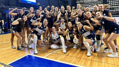 Las Lobas vencieron a River en el Poli e ilusionan a los hinchas de Gimnasia. Foto Prensa Gimnasia Las Lobas vencieron a River en el Poli e ilusionan a los hinchas de Gimnasia. Foto Prensa Gimnasia