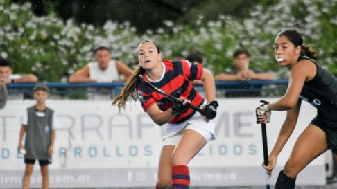 Los Tordos y San Juan Rugby Club lideran el campeonato de hockey sobre césped femenino. Los Tordos y San Juan Rugby Club lideran el campeonato de hockey sobre césped femenino.