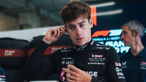 Franco Colapinto se alista para correr en Estados Unidos. Franco Colapinto se alista para correr en Estados Unidos.