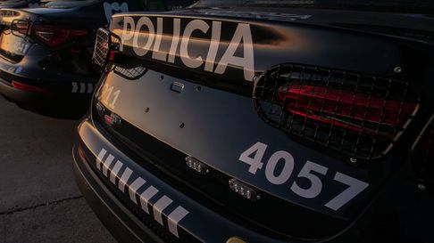 Un hombre fue detenido por perseguir a otro con un cuchillo. Un hombre fue detenido por perseguir a otro con un cuchillo.