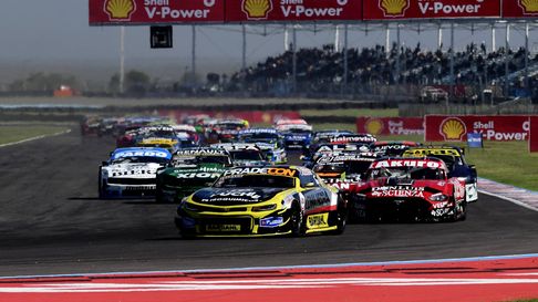El Turismo Carretera corre en Córdoba. El Turismo Carretera corre en Córdoba.