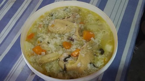 El Comedor Sueñitos de Ángeles asiste diariamente a 84 niños y 66 familias. El Comedor Sueñitos de Ángeles asiste diariamente a 84 niños y 66 familias.