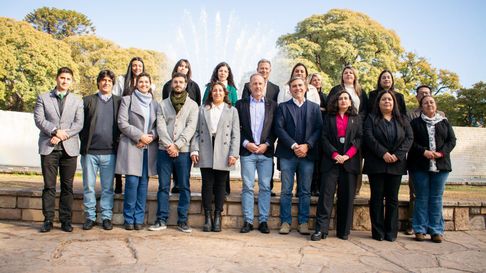 Libres del Sur, exaliados de Cornejo, y el Partido Verde se aliaron contra Cornejo. Libres del Sur, exaliados de Cornejo, y el Partido Verde se aliaron contra Cornejo.