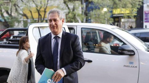 Omar Félix, intendente de San Rafael, decidió desdoblar las elecciones. Omar Félix, intendente de San Rafael, decidió desdoblar las elecciones.