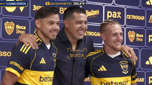 Santiago Ascacíbar junto a Juan Romás Riquelme y Ángel Romero. El Ruso es refuerzo de Boca Santiago Ascacíbar junto a Juan Romás Riquelme y Ángel Romero. El Ruso es refuerzo de Boca