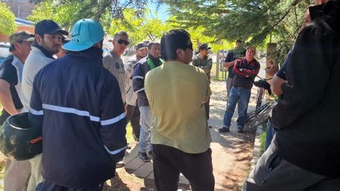 reclamo por salarios en malargüe: tres dias de medidas de fuerza en el municipio reclamo por salarios en malargüe: tres dias de medidas de fuerza en el municipio