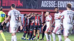 Flamengo perdió con Vitoria en lo que fue la derrota más fuerte en lo que va del año Flamengo perdió con Vitoria en lo que fue la derrota más fuerte en lo que va del año