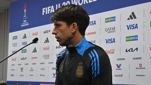 Diego Placente habló en conferencia tras el subcampeonato de la Selección Argentina Sub 20 Diego Placente habló en conferencia tras el subcampeonato de la Selección Argentina Sub 20