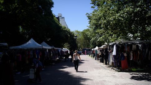 exigen a comuna informe sobre el dinero destinado a la mudanza de manteros exigen a comuna informe sobre el dinero destinado a la mudanza de manteros