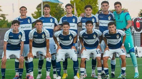 La Reserva de Gimnasia, realizando un gran campeonato, ya clasificada La Reserva de Gimnasia, realizando un gran campeonato, ya clasificada