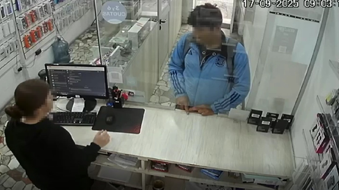 robo en un comercio del centro platense y termino detenido robo en un comercio del centro platense y termino detenido