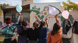 Jóvenes impulsan una campaña solidaria para construir una plaza para niños del Bajo Luján Jóvenes impulsan una campaña solidaria para construir una plaza para niños del Bajo Luján