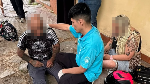 buscan a una automovilista que atropello a una pareja en la plata buscan a una automovilista que atropello a una pareja en la plata