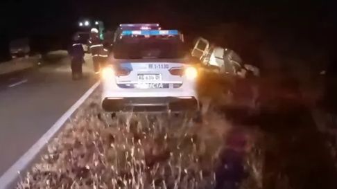 una familia de san rafael sufrio un grave accidente en san luis: murieron una mujer y su hija una familia de san rafael sufrio un grave accidente en san luis: murieron una mujer y su hija