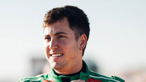 Juan Cruz Yacopini termina en el top ten de la categoría autos. Juan Cruz Yacopini termina en el top ten de la categoría autos.